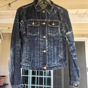 Gap 1969 - Loved distressed denim jacket